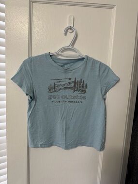 American Eagle Outfitters Light Blue 'Get Outside' Graphic Crop Baby Tee